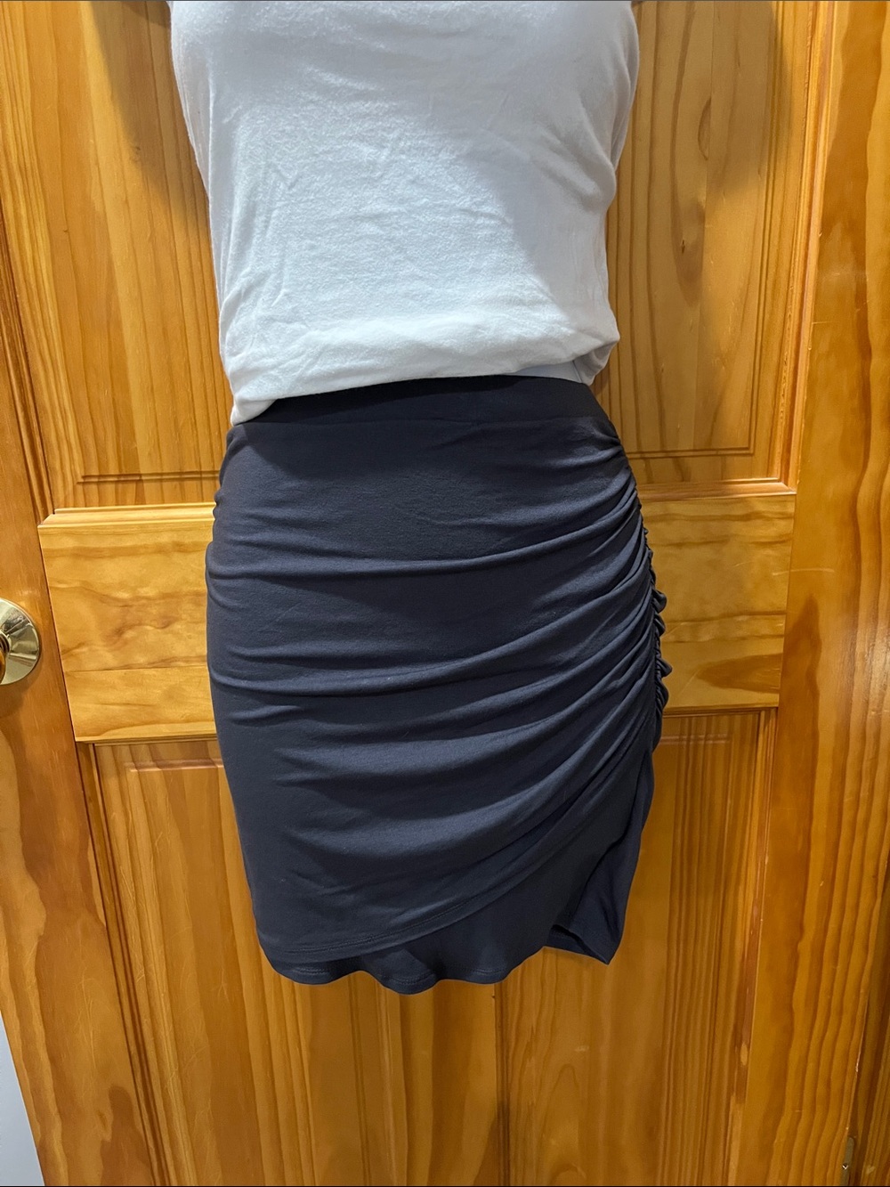 Victoria’s Secret side Ruched Gray Mini Skirt